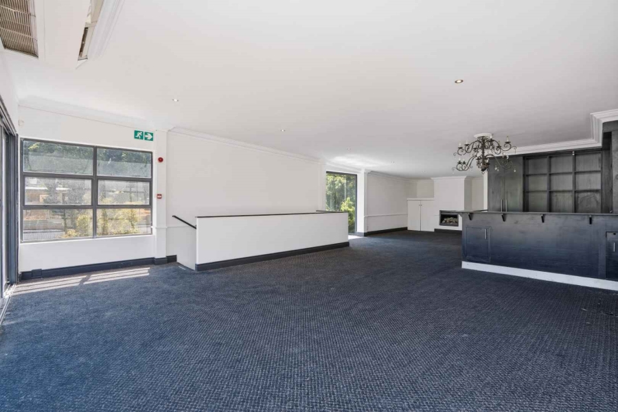 To Let Commercial Property for Rent in Gardens Western Cape